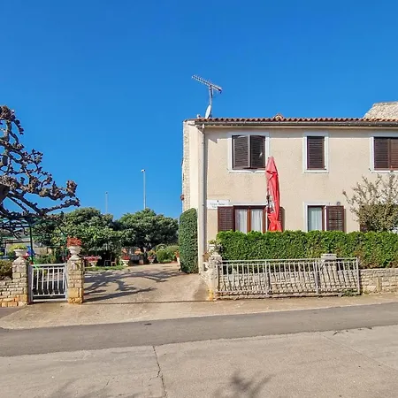 Nerina * Novigrad Istria