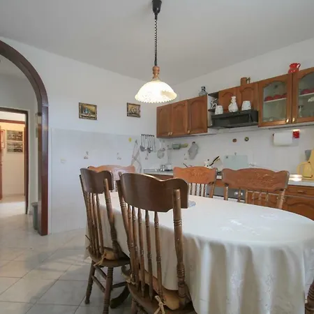 Nerina Novigrad (Istria)